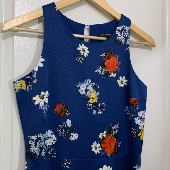 Banana Republic Blue Floral Dress - Picture 9 of 14